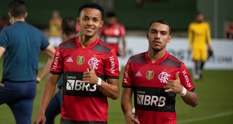 Flamengo é favorito contra São Paulo