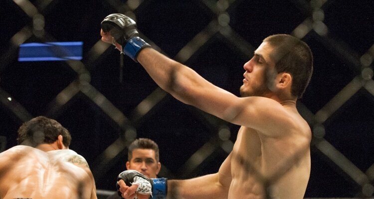 UFC Fight: Thiago Moisés contra Makhachev