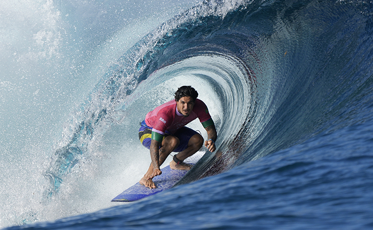 Palpites no surfe Olimpíadas Paris 2024: vale apostar no ouro de Gabriel Medina?